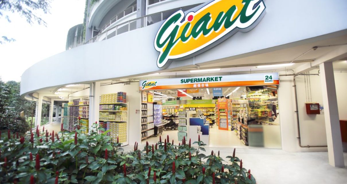 giant outlet store